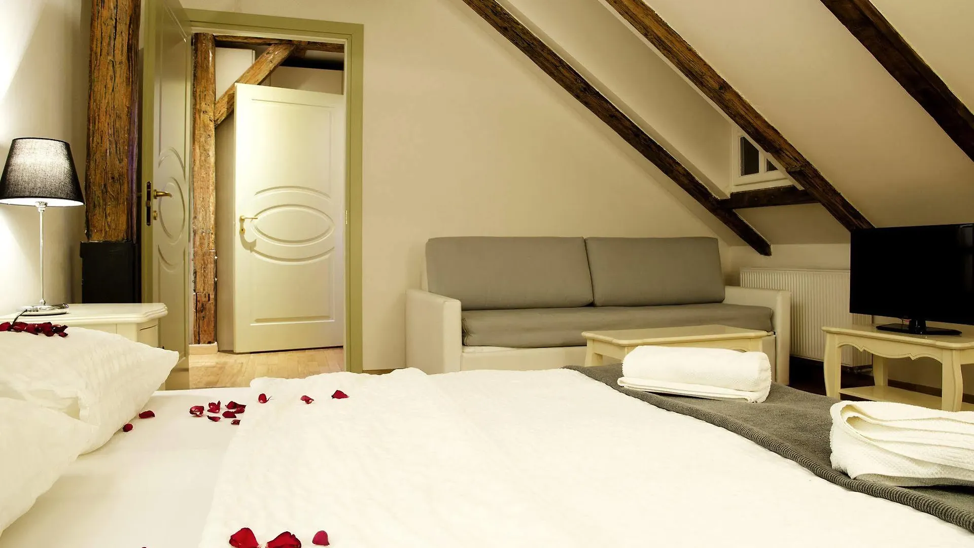 Dolce Vita Suites Boutique Prague