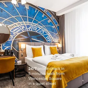 A1 Royal Plaza *** Prague