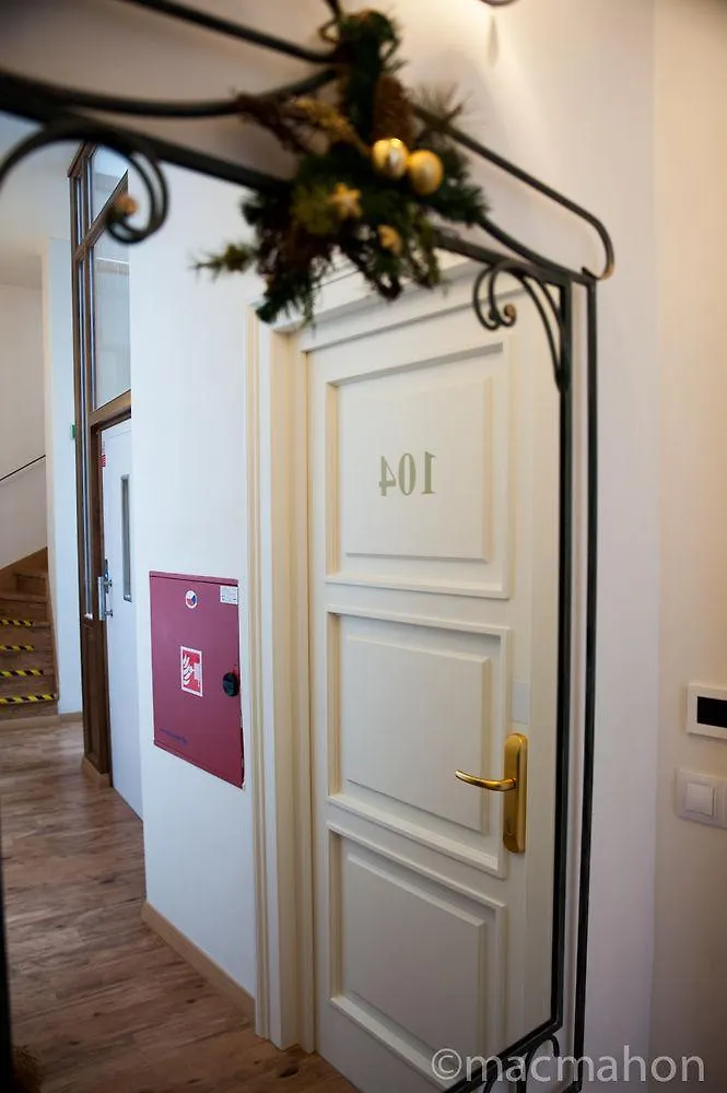 Dolce Vita Suites Boutique Prague Hotel