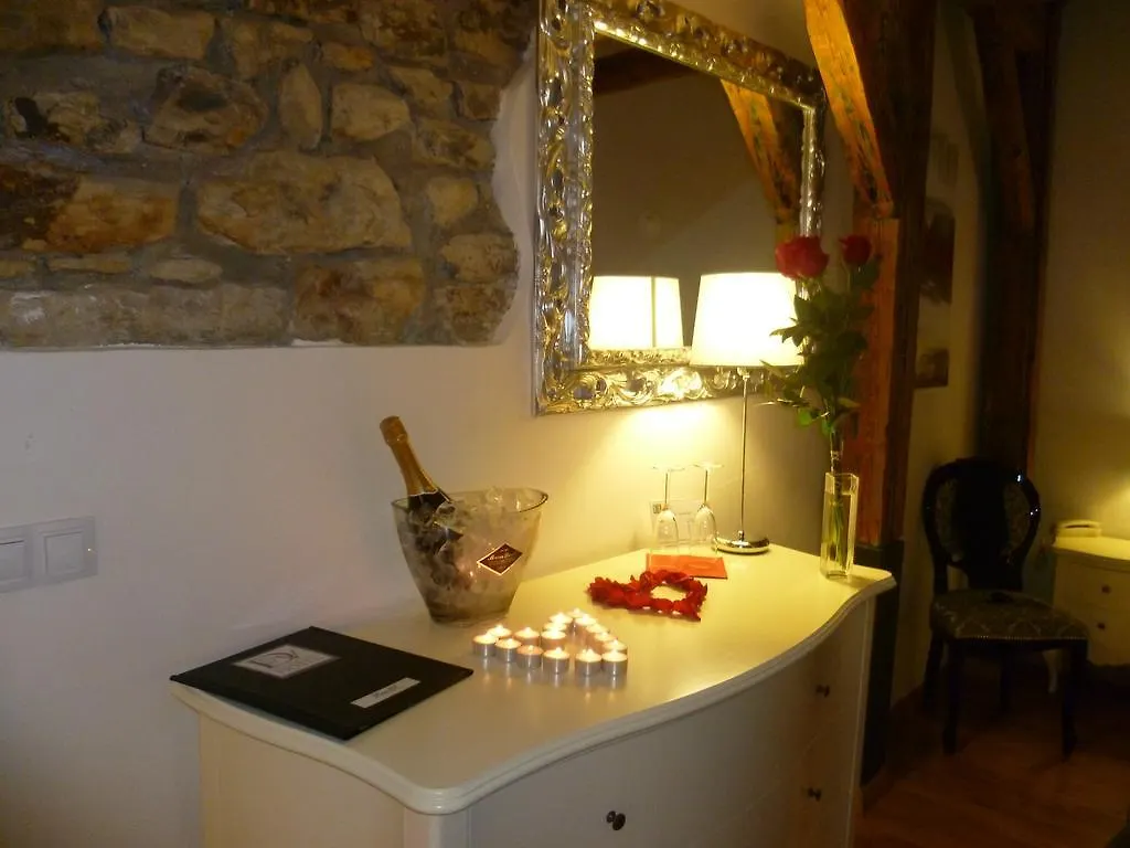 Dolce Vita Suites Boutique Prague Hotel